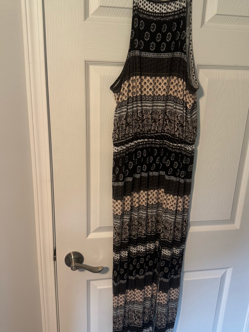 American Eagle Outfitters Soft & Sexy Black and Cream Printed Maxi Dress